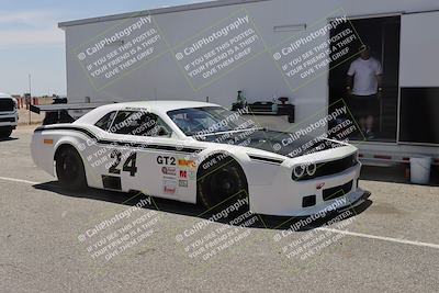 media/May-31-2025-CalClub SCCA (Sat) [[2c1a04e1ee]]/Around the Pits/